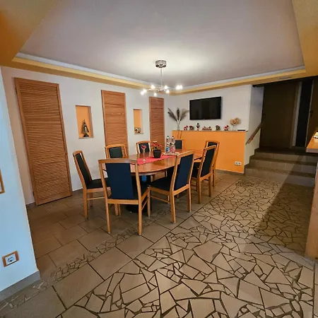 Baerchenhof Apartment Priestewitz