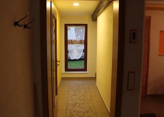 Baerchenhof 公寓 Priestewitz